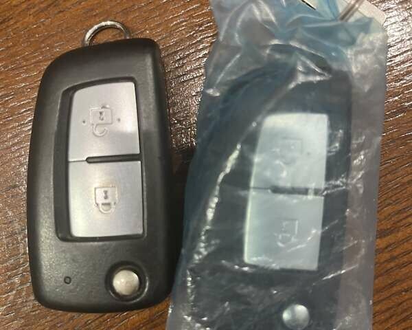 Серый Ниссан ИксТрейл, объемом двигателя 2 л и пробегом 24 тыс. км за 23820 $, фото 10 на Automoto.ua