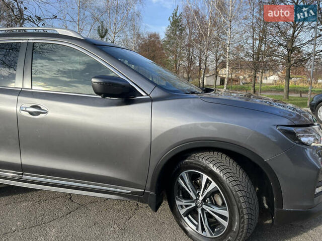 Сірий Ніссан ІксТрейл, об'ємом двигуна 2.49 л та пробігом 109 тис. км за 27499 $, фото 4 на Automoto.ua