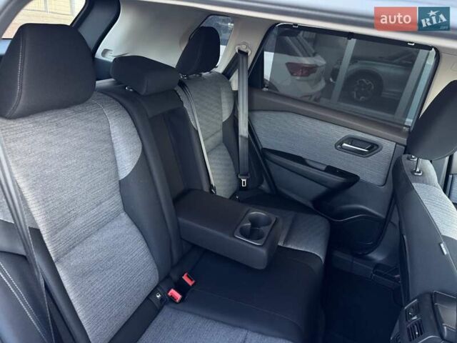 Серый Ниссан ИксТрейл, объемом двигателя 1.5 л и пробегом 12 тыс. км за 35990 $, фото 80 на Automoto.ua