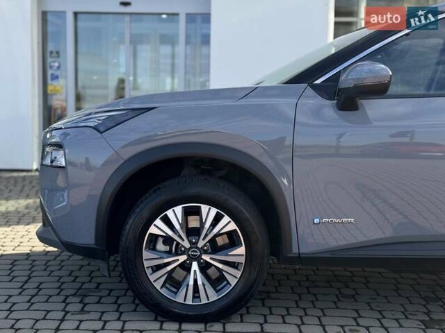 Серый Ниссан ИксТрейл, объемом двигателя 1.5 л и пробегом 12 тыс. км за 35990 $, фото 14 на Automoto.ua