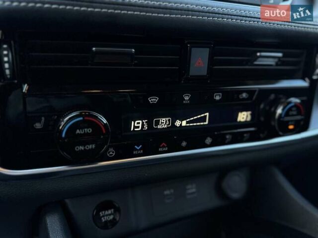 Серый Ниссан ИксТрейл, объемом двигателя 1.5 л и пробегом 12 тыс. км за 35990 $, фото 56 на Automoto.ua