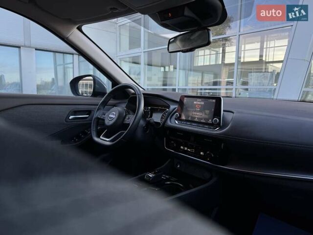 Серый Ниссан ИксТрейл, объемом двигателя 1.5 л и пробегом 12 тыс. км за 35990 $, фото 76 на Automoto.ua