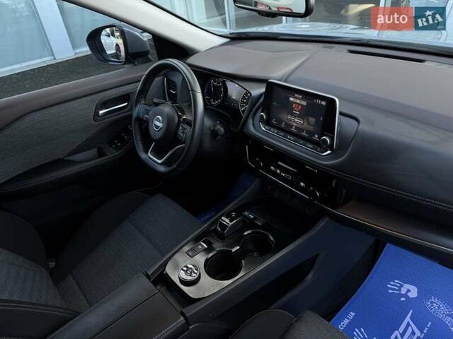 Серый Ниссан ИксТрейл, объемом двигателя 1.5 л и пробегом 12 тыс. км за 35990 $, фото 88 на Automoto.ua