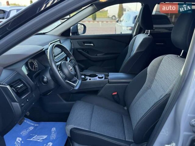 Серый Ниссан ИксТрейл, объемом двигателя 1.5 л и пробегом 12 тыс. км за 35990 $, фото 58 на Automoto.ua