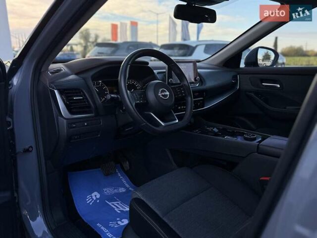 Серый Ниссан ИксТрейл, объемом двигателя 1.5 л и пробегом 12 тыс. км за 35990 $, фото 60 на Automoto.ua