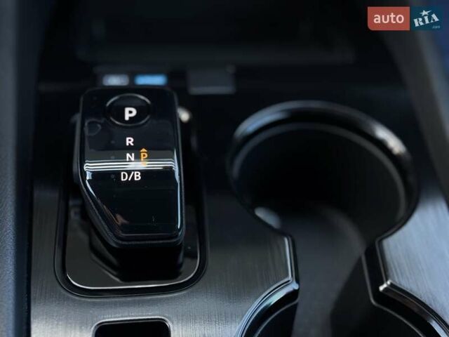 Серый Ниссан ИксТрейл, объемом двигателя 1.5 л и пробегом 12 тыс. км за 35990 $, фото 54 на Automoto.ua