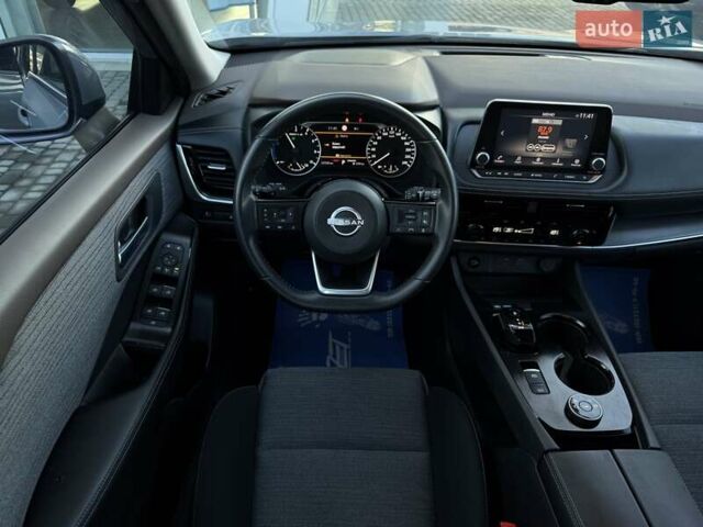 Серый Ниссан ИксТрейл, объемом двигателя 1.5 л и пробегом 12 тыс. км за 35990 $, фото 69 на Automoto.ua