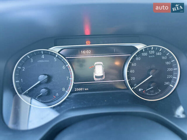 Сірий Ніссан ІксТрейл, об'ємом двигуна 1.5 л та пробігом 25 тис. км за 30200 $, фото 11 на Automoto.ua
