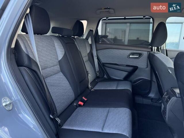 Серый Ниссан ИксТрейл, объемом двигателя 1.5 л и пробегом 12 тыс. км за 35990 $, фото 75 на Automoto.ua