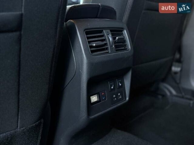 Серый Ниссан ИксТрейл, объемом двигателя 1.5 л и пробегом 12 тыс. км за 35990 $, фото 63 на Automoto.ua