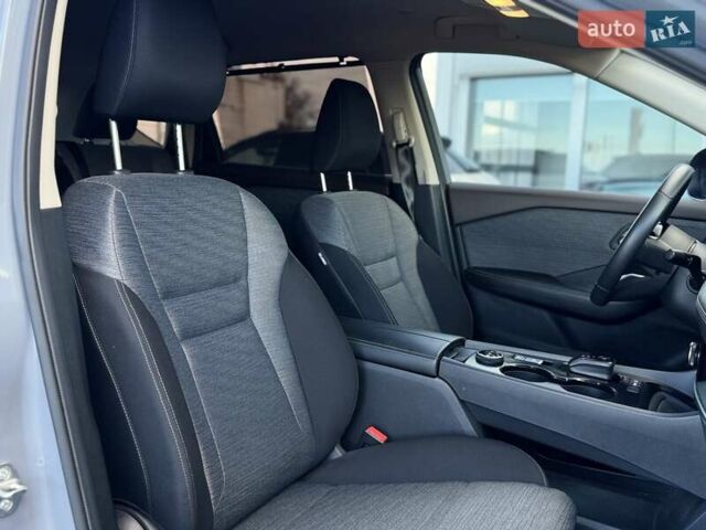 Серый Ниссан ИксТрейл, объемом двигателя 1.5 л и пробегом 12 тыс. км за 35990 $, фото 93 на Automoto.ua