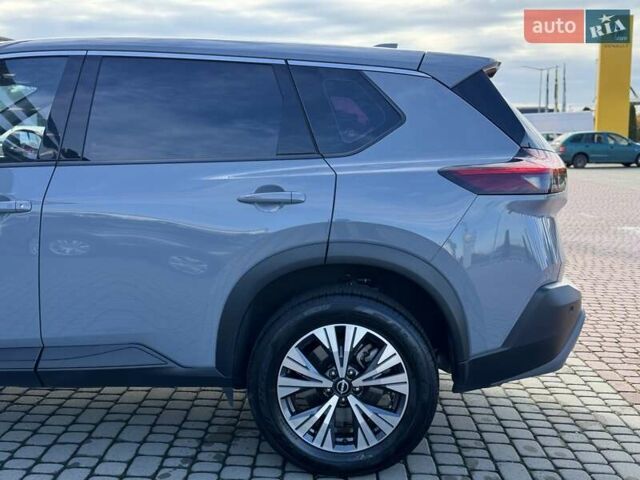 Серый Ниссан ИксТрейл, объемом двигателя 1.5 л и пробегом 12 тыс. км за 35990 $, фото 33 на Automoto.ua