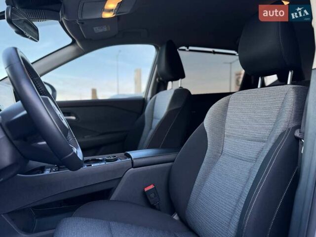 Серый Ниссан ИксТрейл, объемом двигателя 1.5 л и пробегом 12 тыс. км за 35990 $, фото 59 на Automoto.ua