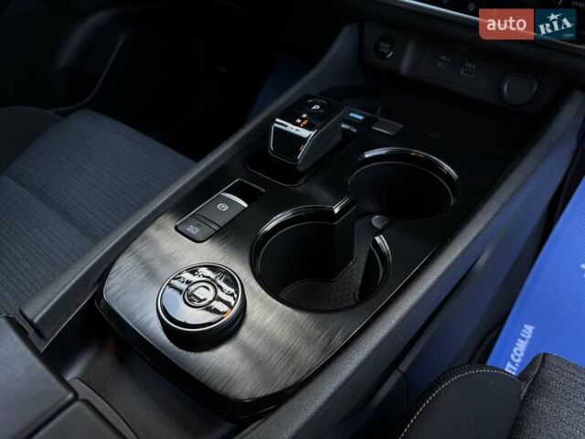 Серый Ниссан ИксТрейл, объемом двигателя 1.5 л и пробегом 12 тыс. км за 35990 $, фото 86 на Automoto.ua