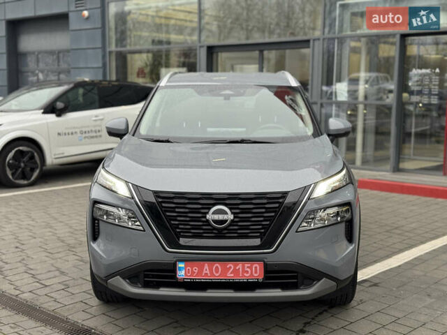 Серый Ниссан ИксТрейл, объемом двигателя 1.5 л и пробегом 1 тыс. км за 41425 $, фото 1 на Automoto.ua