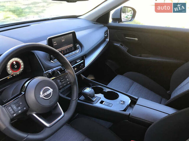 Сірий Ніссан ІксТрейл, об'ємом двигуна 1.5 л та пробігом 6 тис. км за 33333 $, фото 35 на Automoto.ua