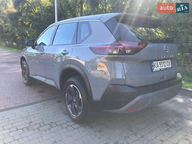 Сірий Ніссан ІксТрейл, об'ємом двигуна 1.5 л та пробігом 6 тис. км за 33333 $, фото 11 на Automoto.ua