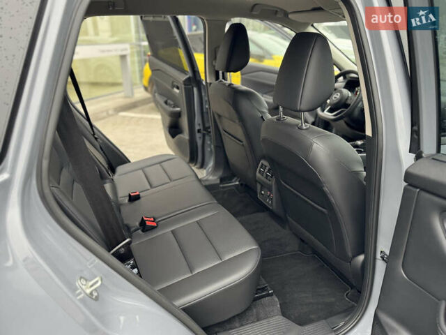 Серый Ниссан ИксТрейл, объемом двигателя 1.5 л и пробегом 1 тыс. км за 41425 $, фото 30 на Automoto.ua