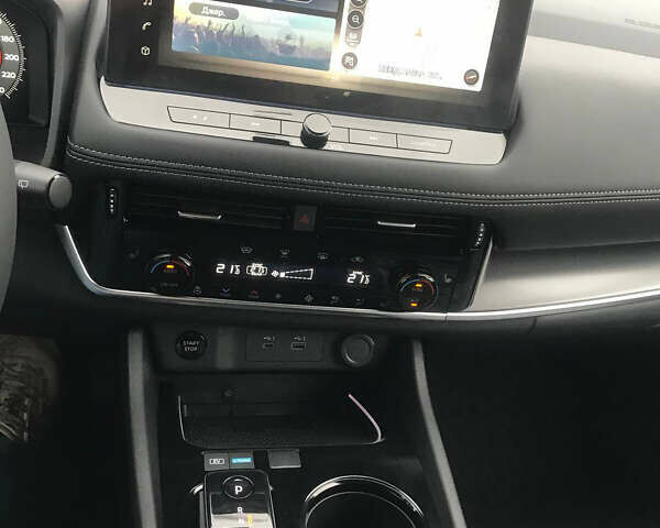 Серый Ниссан ИксТрейл, объемом двигателя 1.5 л и пробегом 1 тыс. км за 40950 $, фото 14 на Automoto.ua