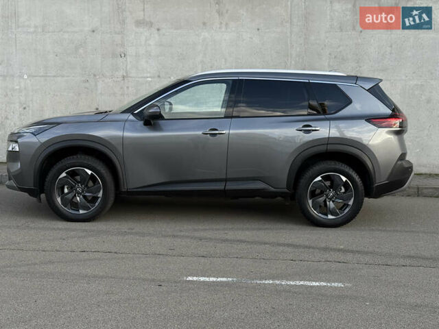 Серый Ниссан ИксТрейл, объемом двигателя 1.5 л и пробегом 1 тыс. км за 35250 $, фото 6 на Automoto.ua