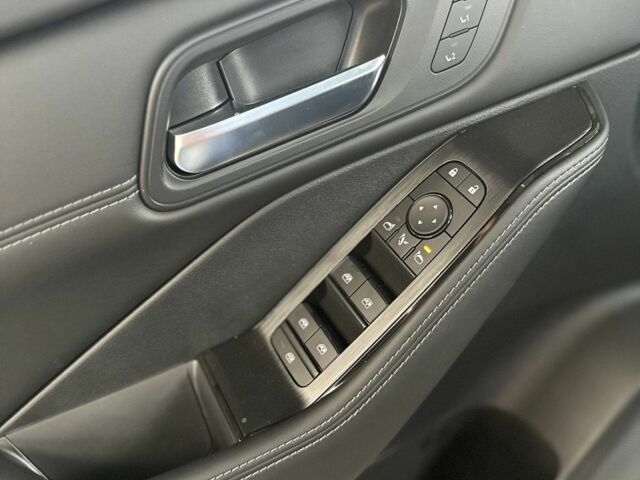 Сірий Ніссан ІксТрейл, об'ємом двигуна 0 л та пробігом 0 тис. км за 44303 $, фото 14 на Automoto.ua