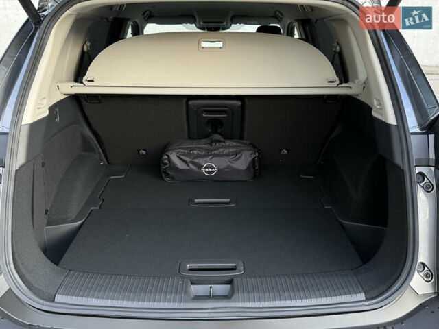 Серый Ниссан ИксТрейл, объемом двигателя 1.5 л и пробегом 1 тыс. км за 35250 $, фото 54 на Automoto.ua