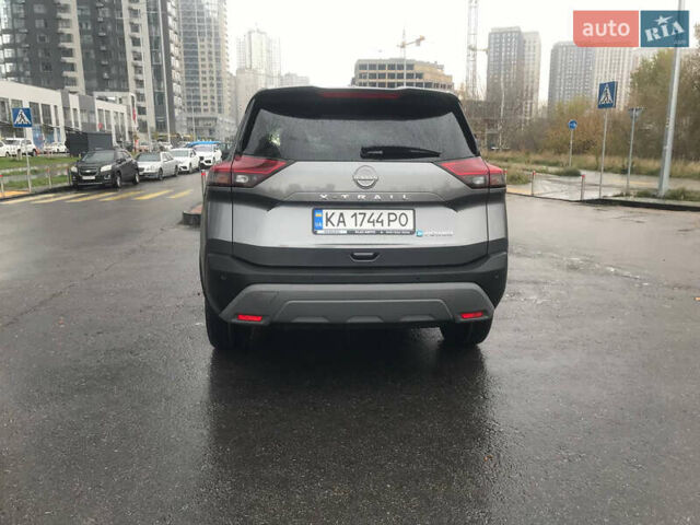 Серый Ниссан ИксТрейл, объемом двигателя 1.5 л и пробегом 1 тыс. км за 40950 $, фото 1 на Automoto.ua