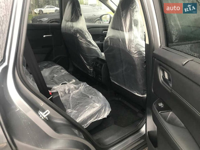 Серый Ниссан ИксТрейл, объемом двигателя 1.5 л и пробегом 1 тыс. км за 40950 $, фото 32 на Automoto.ua