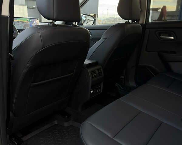 Серый Ниссан ИксТрейл, объемом двигателя 1.5 л и пробегом 1 тыс. км за 35250 $, фото 39 на Automoto.ua