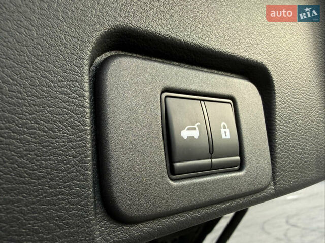 Серый Ниссан ИксТрейл, объемом двигателя 1.5 л и пробегом 1 тыс. км за 35250 $, фото 53 на Automoto.ua