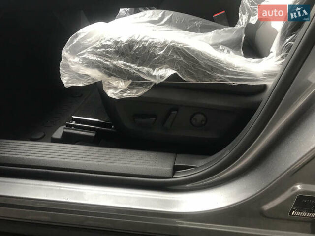 Серый Ниссан ИксТрейл, объемом двигателя 1.5 л и пробегом 1 тыс. км за 40950 $, фото 21 на Automoto.ua