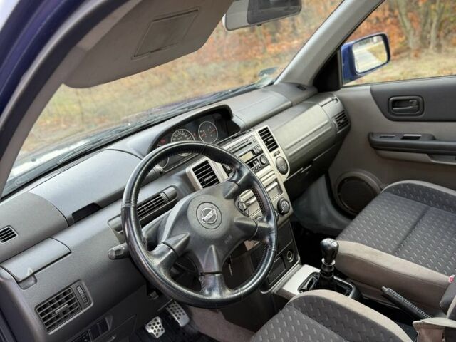 Синій Ніссан ІксТрейл, об'ємом двигуна 2.2 л та пробігом 280 тис. км за 3450 $, фото 6 на Automoto.ua