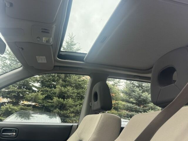 Синий Ниссан ИксТрейл, объемом двигателя 2.2 л и пробегом 187 тыс. км за 3494 $, фото 7 на Automoto.ua