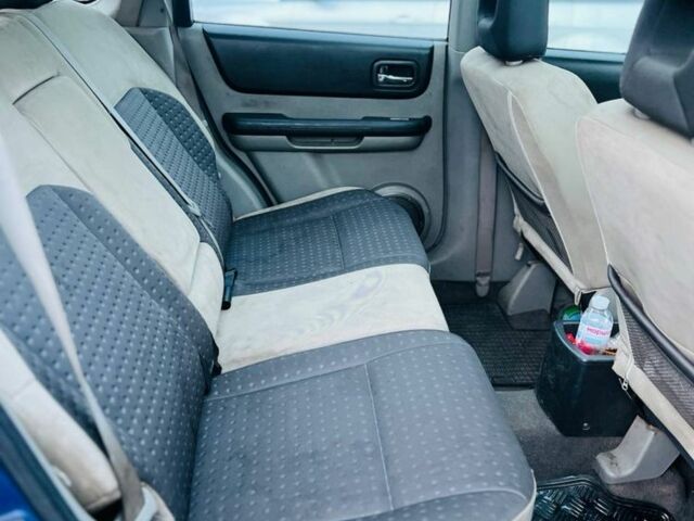 Синий Ниссан ИксТрейл, объемом двигателя 2.2 л и пробегом 100 тыс. км за 2750 $, фото 12 на Automoto.ua