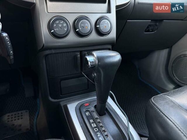 Синий Ниссан ИксТрейл, объемом двигателя 2.5 л и пробегом 330 тыс. км за 7500 $, фото 21 на Automoto.ua