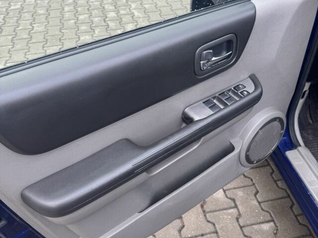 Синий Ниссан ИксТрейл, объемом двигателя 2.2 л и пробегом 187 тыс. км за 3494 $, фото 5 на Automoto.ua