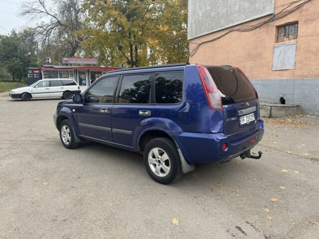 Синій Ніссан ІксТрейл, об'ємом двигуна 2.2 л та пробігом 275 тис. км за 2750 $, фото 3 на Automoto.ua