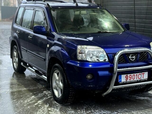 Синий Ниссан ИксТрейл, объемом двигателя 0 л и пробегом 290 тыс. км за 4500 $, фото 4 на Automoto.ua
