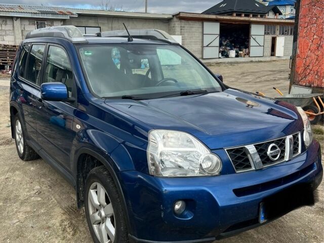 Синий Ниссан ИксТрейл, объемом двигателя 2 л и пробегом 170 тыс. км за 5344 $, фото 3 на Automoto.ua