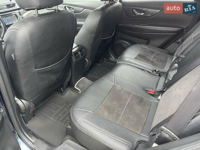 Синій Ніссан ІксТрейл, об'ємом двигуна 2 л та пробігом 198 тис. км за 14700 $, фото 23 на Automoto.ua