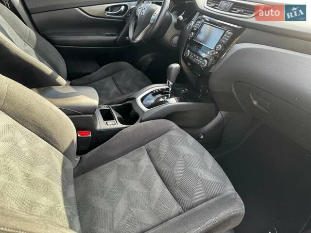 Синий Ниссан ИксТрейл, объемом двигателя 2 л и пробегом 192 тыс. км за 14500 $, фото 27 на Automoto.ua