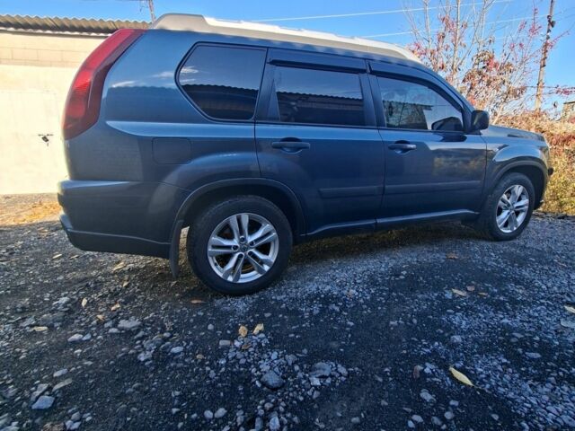 Синий Ниссан ИксТрейл, объемом двигателя 0 л и пробегом 168 тыс. км за 14500 $, фото 1 на Automoto.ua