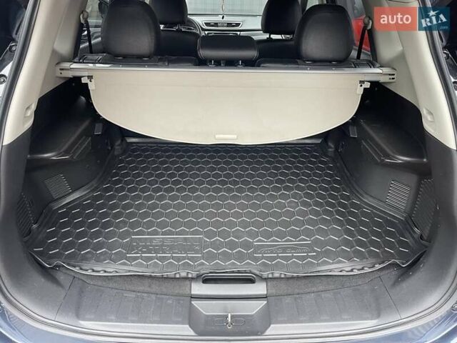 Синій Ніссан ІксТрейл, об'ємом двигуна 2 л та пробігом 198 тис. км за 14700 $, фото 26 на Automoto.ua