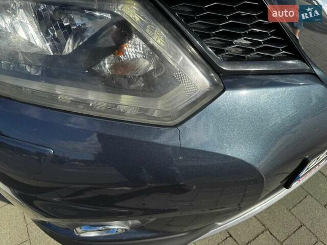 Синий Ниссан ИксТрейл, объемом двигателя 2 л и пробегом 192 тыс. км за 14500 $, фото 14 на Automoto.ua