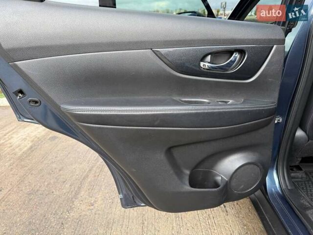 Синий Ниссан ИксТрейл, объемом двигателя 1.6 л и пробегом 294 тыс. км за 14900 $, фото 19 на Automoto.ua