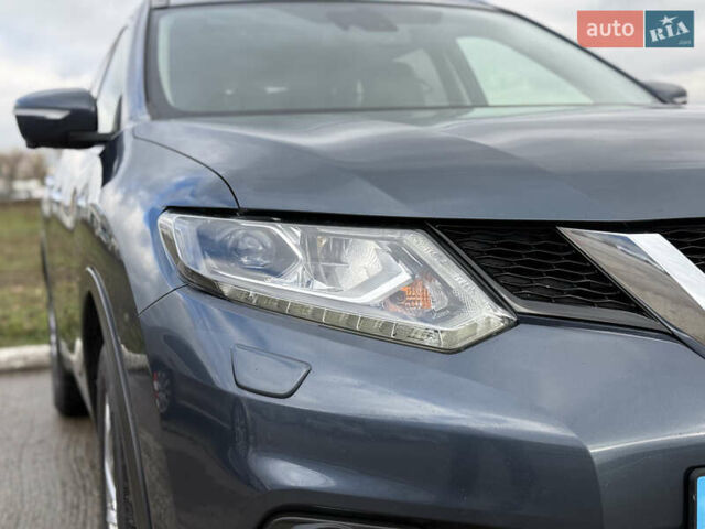 Синий Ниссан ИксТрейл, объемом двигателя 1.6 л и пробегом 294 тыс. км за 14900 $, фото 21 на Automoto.ua