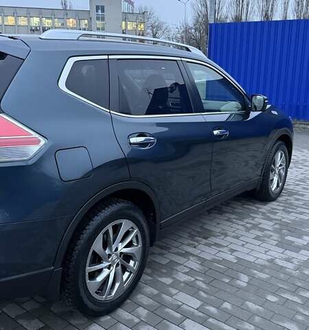 Синий Ниссан ИксТрейл, объемом двигателя 1.6 л и пробегом 203 тыс. км за 16900 $, фото 2 на Automoto.ua