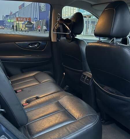 Синий Ниссан ИксТрейл, объемом двигателя 1.6 л и пробегом 203 тыс. км за 16900 $, фото 7 на Automoto.ua