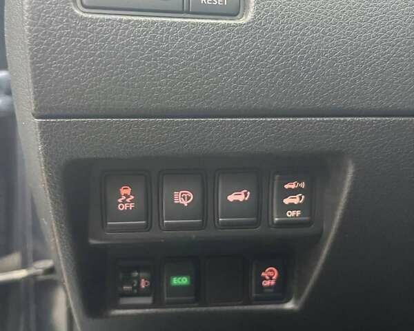 Синій Ніссан ІксТрейл, об'ємом двигуна 1.6 л та пробігом 160 тис. км за 14800 $, фото 13 на Automoto.ua