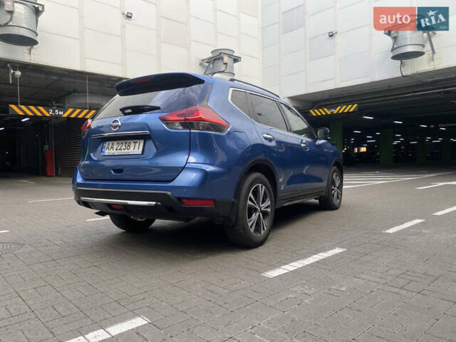 Синий Ниссан ИксТрейл, объемом двигателя 1.6 л и пробегом 84 тыс. км за 17600 $, фото 9 на Automoto.ua